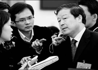 Investors told HK stock trial 'on track'