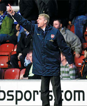 Wenger resolute after draw