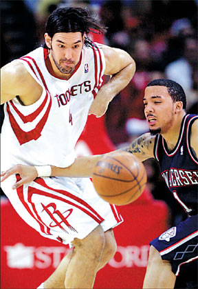 Rockets reach milestone with 19th in a row