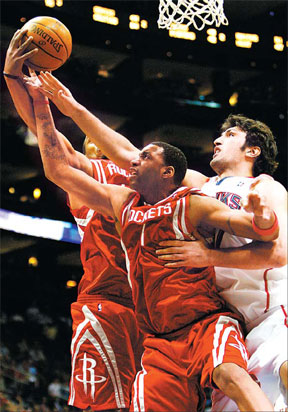 Rockets continue tear through NBA