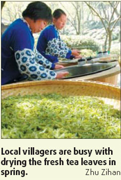Tea for two, and crabs too, in Jintan