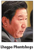 Tibet experts decry demographic hype