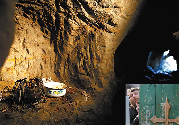 More doomsday cult members leave dug-out bunker