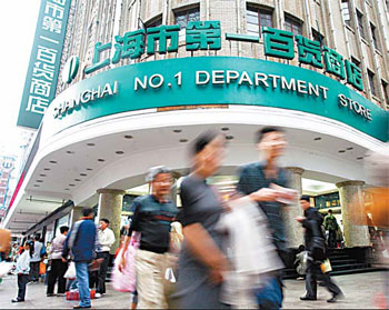 Top retailers ring up more sales and growth