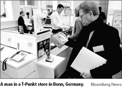 Deutsche Telekom court case kicks off