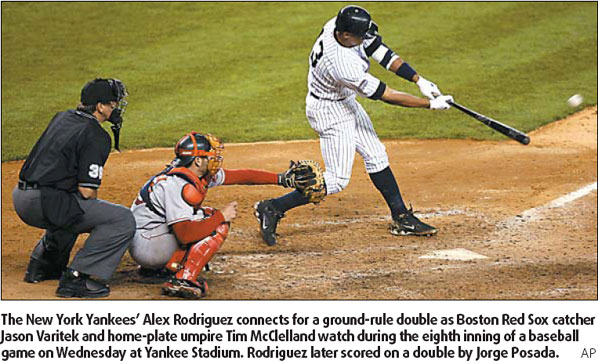 A-Rod hits 522nd homer, passes Williams, McCovey