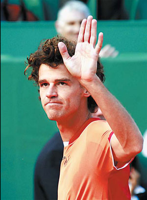 Time catches up with old masters Kuerten and Moya