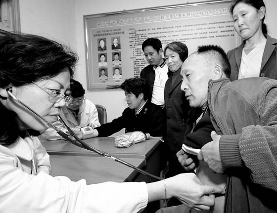 Cancer, stroke top killers for Chinese