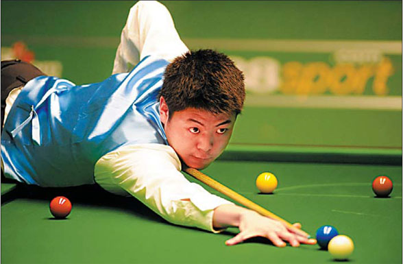 First for China as Liang reaches last 8