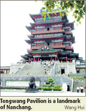 Scorching heat, drenching plum rains, characterize Nanchang