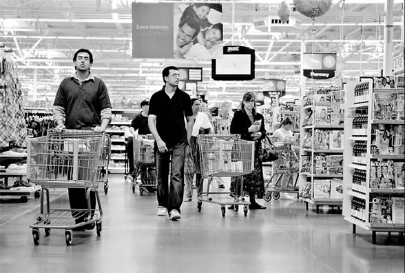 Wal-Mart to profit from price cuts