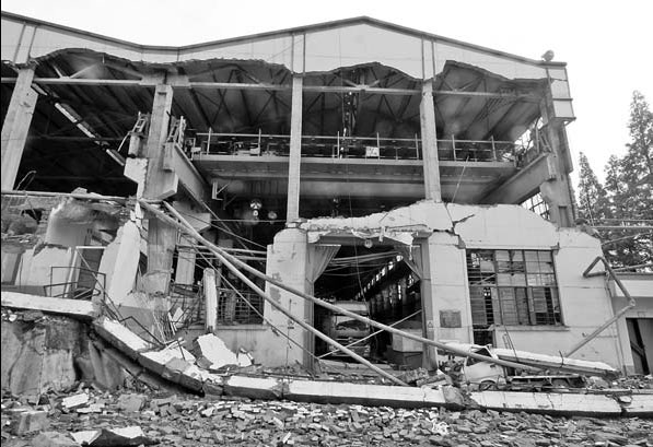 Disaster hits power equipment producer