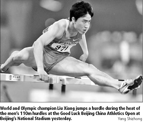 Superstar Liu enchants Bird's Nest crowd