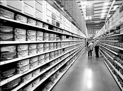Retailer beats analysts' estimates