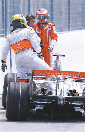 Hamilton's halo crashes to earth