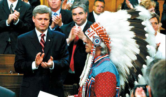 Canada says sorry to aboriginals