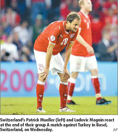 Deflected goal caps worst night of Mueller's career