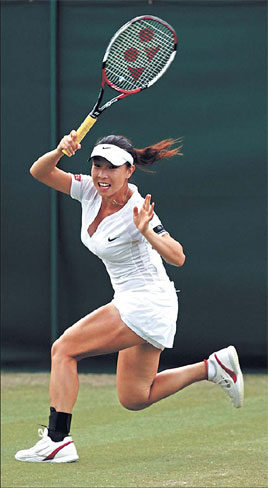 Zheng wants Center Court showdown with Ivanovic