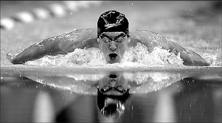 Phelps' win completes 8-event program