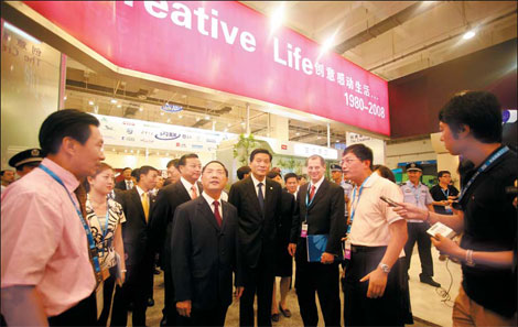 Latest electronics debut in Qingdao