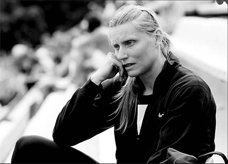 Former champion Privalova wants to run again at 39