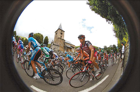 Ricco rocks, but Kirchen keeps jersey