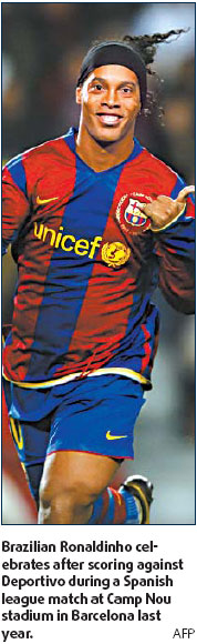 He went from hero to zero at the Nou Camp