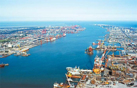 Service industry set to ride port boom
