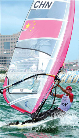 Yin Jian eyes record gold
