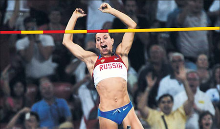Untouchable Isinbayeva aims higher
