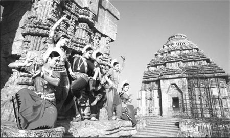 Special Supplement: Come, explore 'lncredible India'