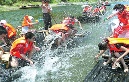 Special Supplement: Allure of Lin'an includes lush mountains and cool climate