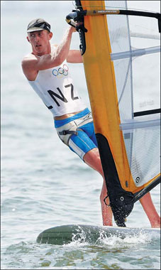 Ashley wins men's windsurfing title