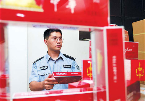 Leader of smuggling gang faces execution