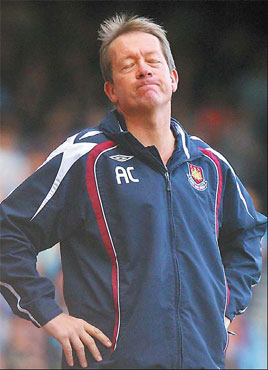 Curbishley says breach of trust made him quit