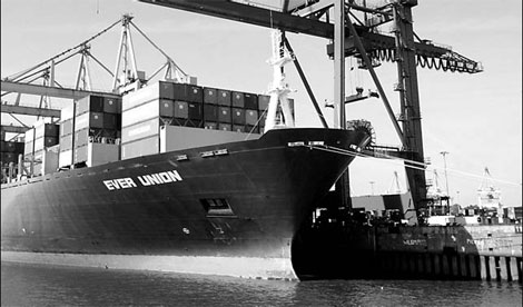 German exports decline