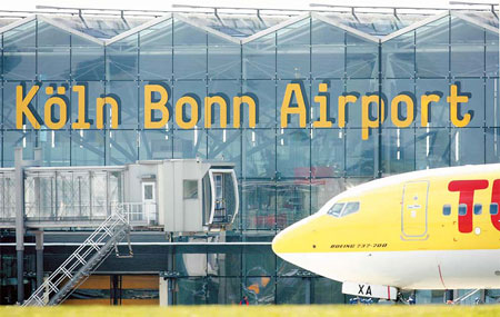 Terrorist suspects arrested on plane