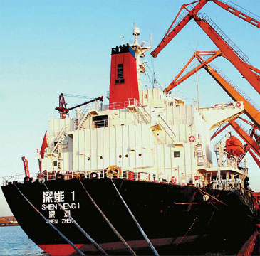 Tianjin harbor ranks world's sixth in annual throughput