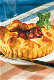 Plum and cinnamon pie