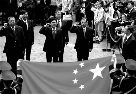 Public gets a glimpse of envoys