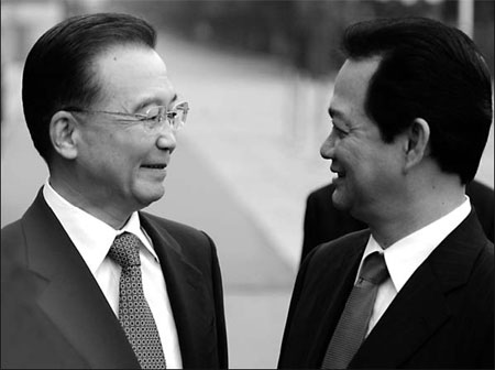 Pact signed to set up economic zone in Vietnam