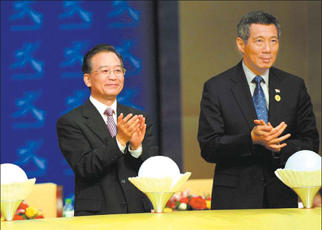 Future is bright for China and Singapore ties
