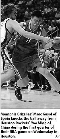 Yao Ming boosts Rockets to quick NBA start