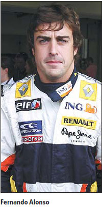 Eyes on Barrichello as Alonso commits to Renault