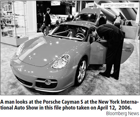 Slowdown takes toll on Porsche