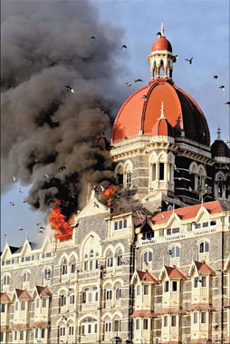Mumbai bleeds in terrorist attack