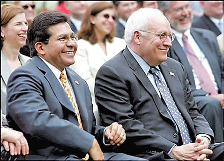 Judge rejects prosecution against Cheney