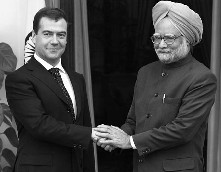 Medvedev cancels trip after patriarch's death