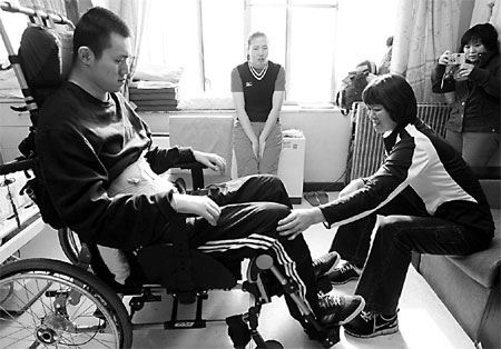 Lang tells Tang not to give up hope