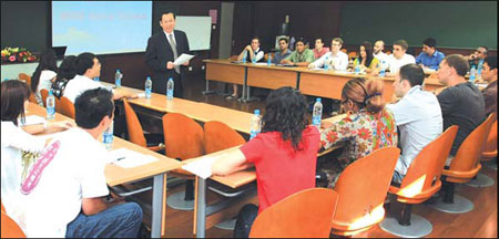 Special Supplement: Tsinghua's innovative program for int'l students